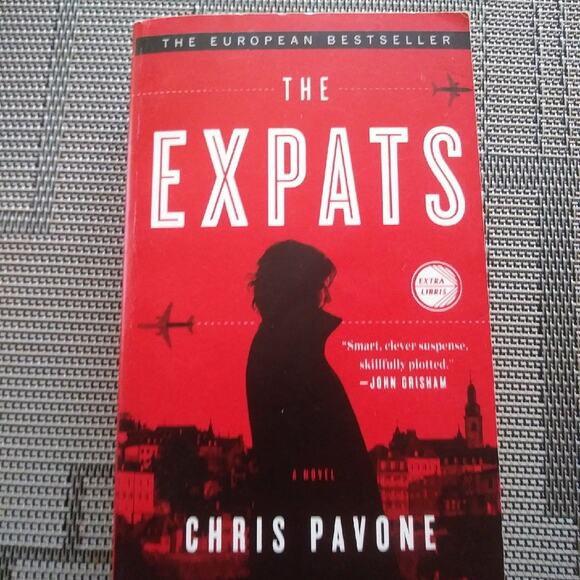 The Expats Chris Pavone Book Bestseller Fiction Mass Media - Picture 1 of 4